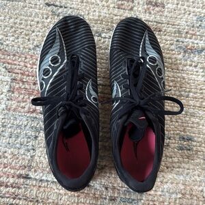 Saucony men’s track spikes